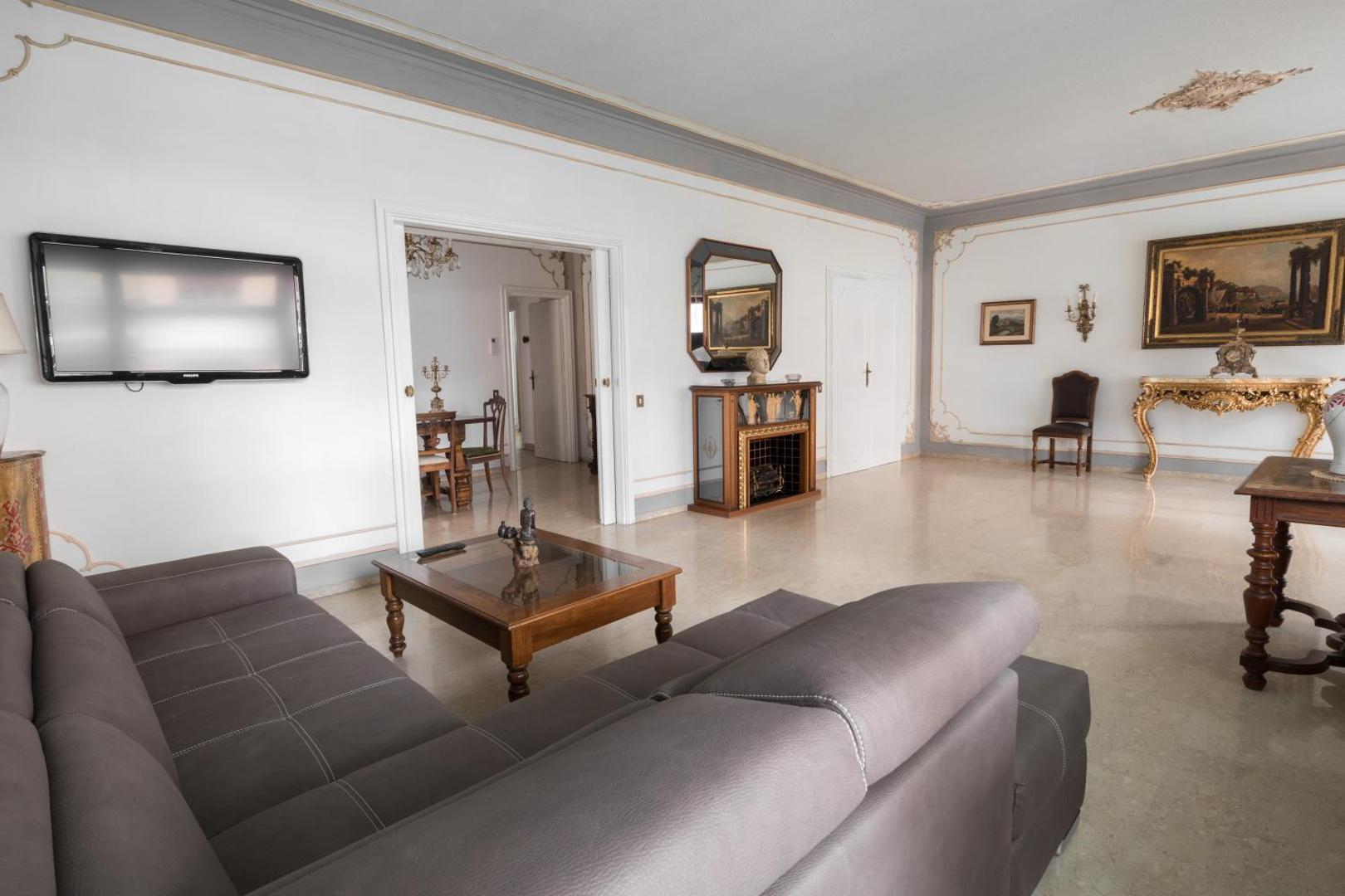 Salone The Majestic Residence